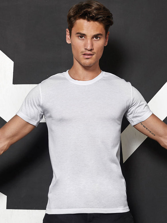 Mann mit Corporate Fashion, Corporate wear oder Corporate Kleidung T-Shirt