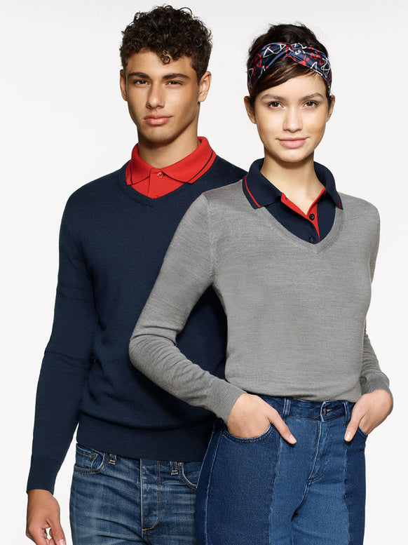 Mann & Frau mit Corporate Fashion, Corporate wear oder Corporate Kleidung Polo Shirt