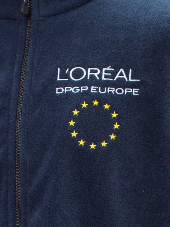 Jacke Textil Stickerei - Jetzt Textilien besticken lassen